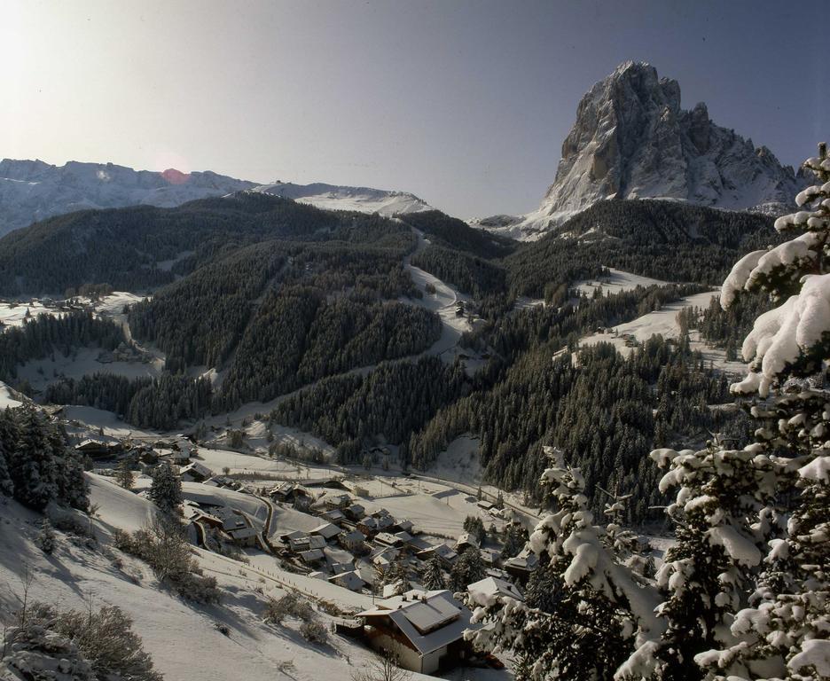 Garni Le Chalet Santa Cristina Val Gardena Eksteriør billede